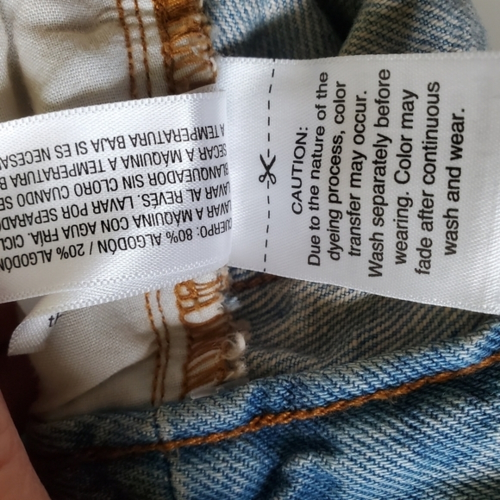 Universal Thread Women's Button Fly Distressed Blue Denim Jean‎ Shorts Jorts - Picture 11 of 12